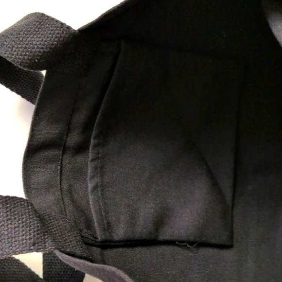 Limited Edition Toronto Public Library Tote Bag!! - Picture 5 of 9